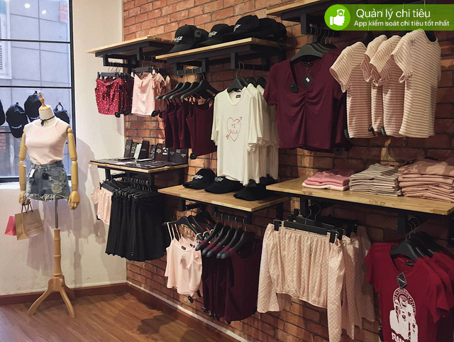 Top 09 shop quần áo bền, đẹp, rẻ cho sinh viên tại Hà Nội
